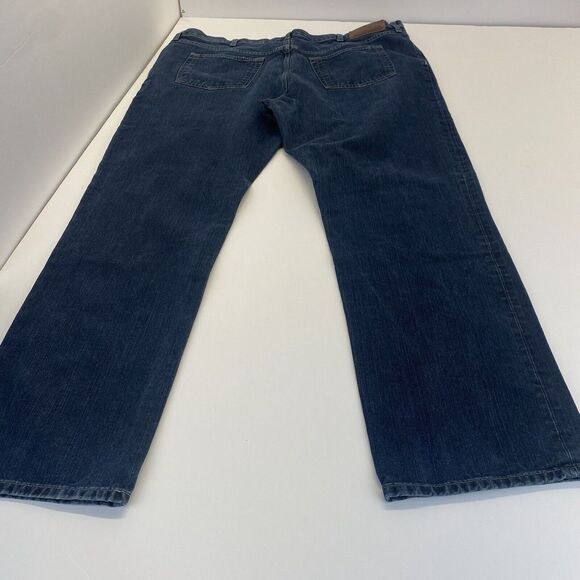 Eddie Bauer Men’s T44X34 Denim Jeans Blue Relaxed Fit Medium Wash 100% Cotton - Picture 2 of 16